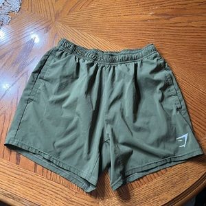 Men’s Gymshark shorts size small. Like new condition!